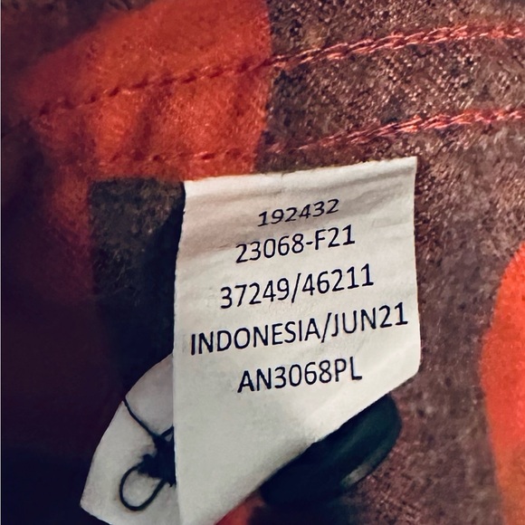 REI Co-op Mens Small Orange Grey Buffalo Plaid Flannel Organic Cotton Shirt F21 - Picture 5 of 5